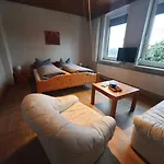 Pension Malu Fuer Fruehstarter Gemacht Ankommen Schlafen Fruehstuecken Ab 6 Uhr Farm stay