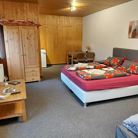 Pension Malu Ihre Auszeit Im Gruenen مزرعة للإقامة